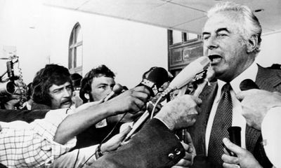 Whitlam dismissal: Queen's letters to Australia's governor general to stay secret